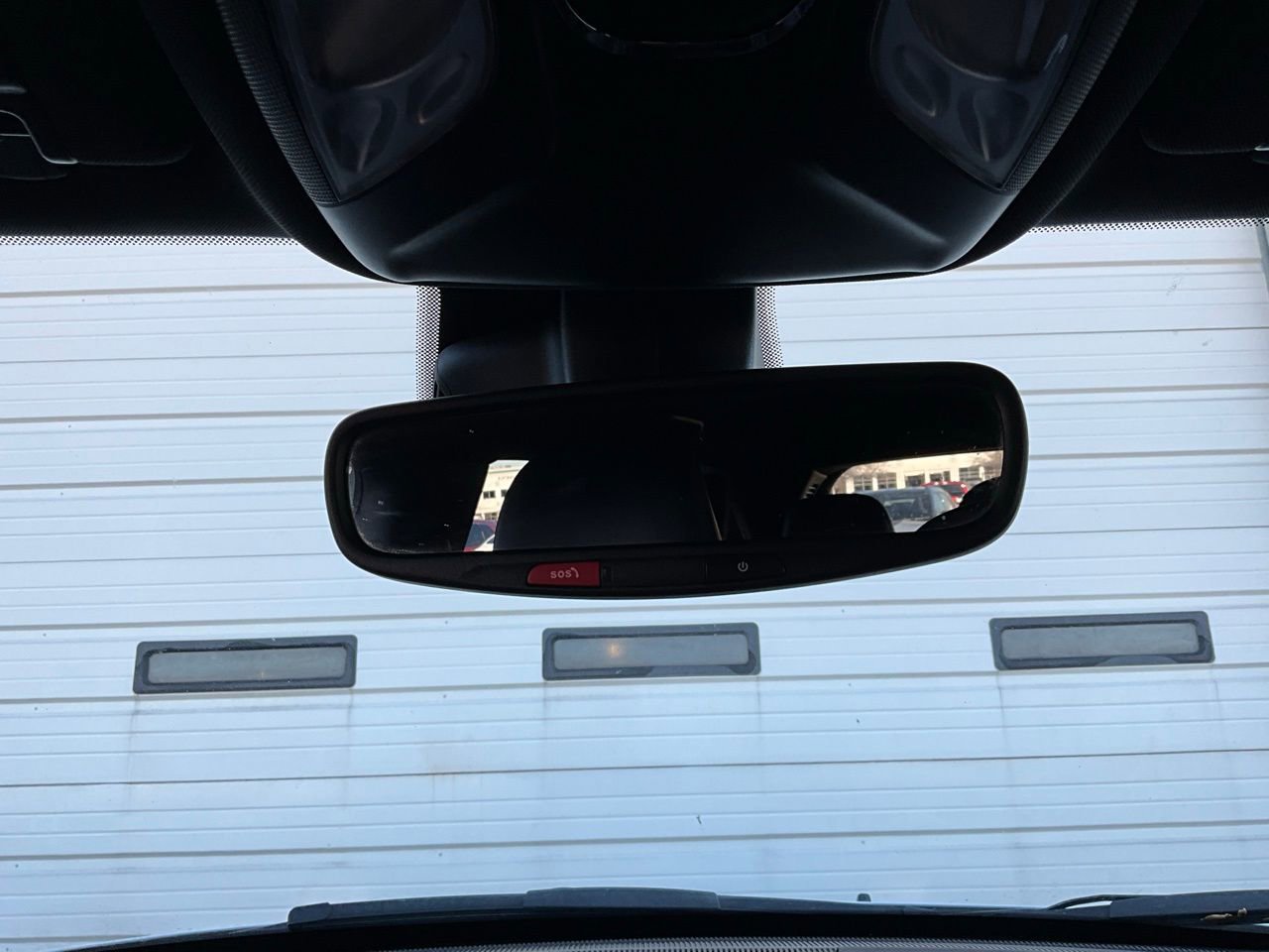 Used 2025 Jeep Compass Trailhawk image 17