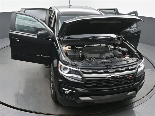 Used 2021 Chevrolet Colorado Z71 w/ LPO, Tonneau and Step Package image 62