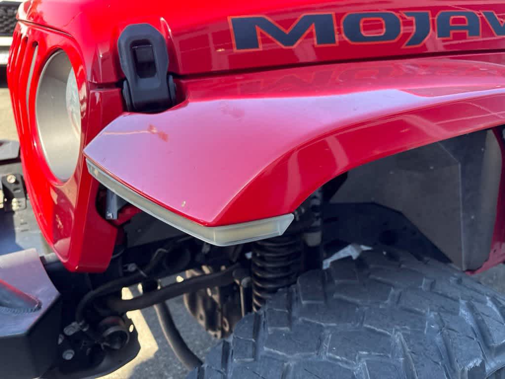 Used 2021 Jeep Gladiator Mojave AWD/4WD image 3