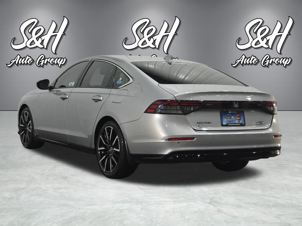 Used 2023 Honda Accord Touring image 18