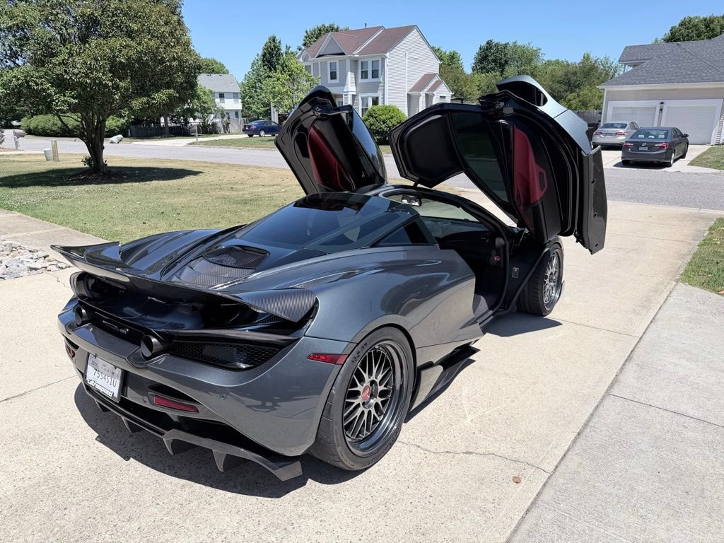 Used 2019 McLaren 720S Performance RWD image 35