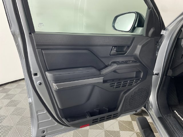 New 2026 Toyota Tacoma SR5 RWD image 5