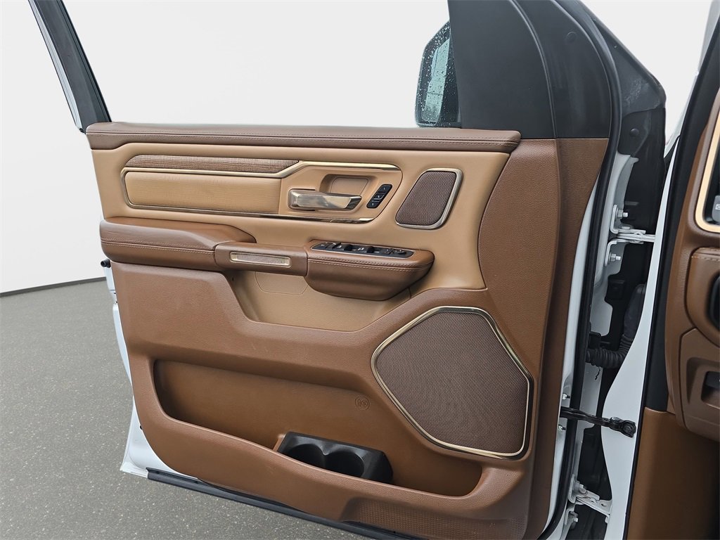 Used 2019 RAM 1500 Laramie Longhorn image 29