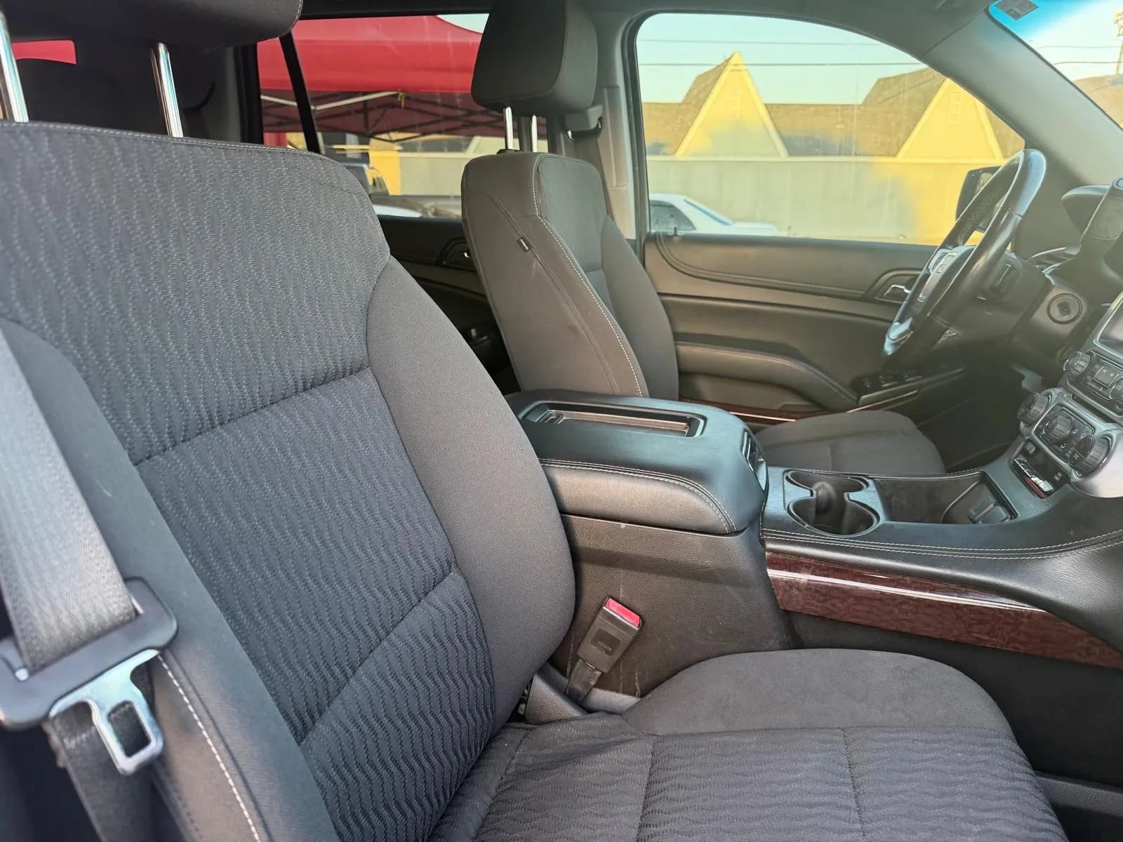 Used 2019 GMC Yukon SLE w/ SLE Value Package RWD image 7