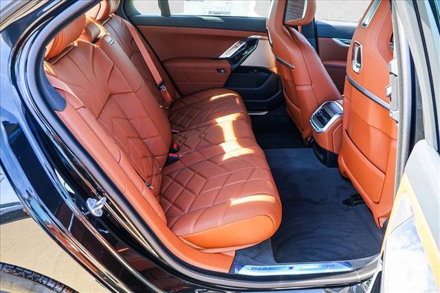 New 2026 BMW 760i xDrive image 23