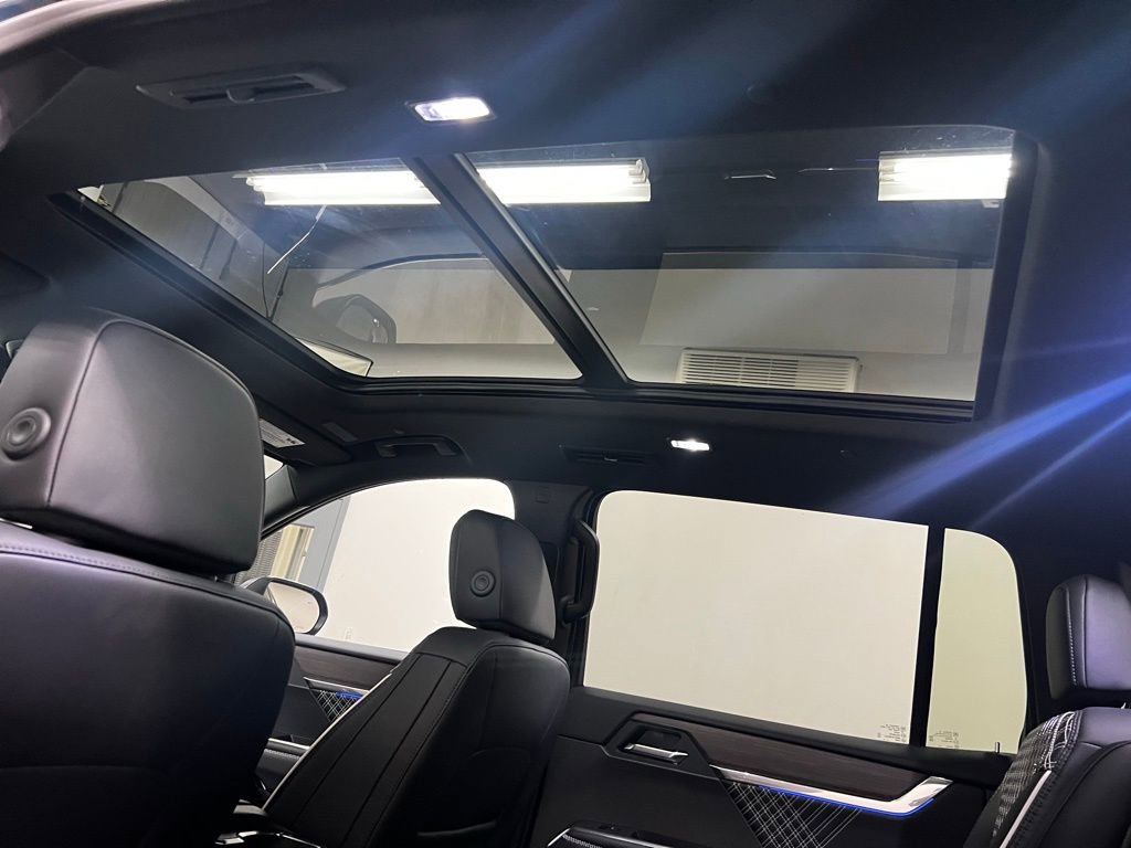 New 2026 GMC Acadia Denali w/ Super Cruise Package image 36