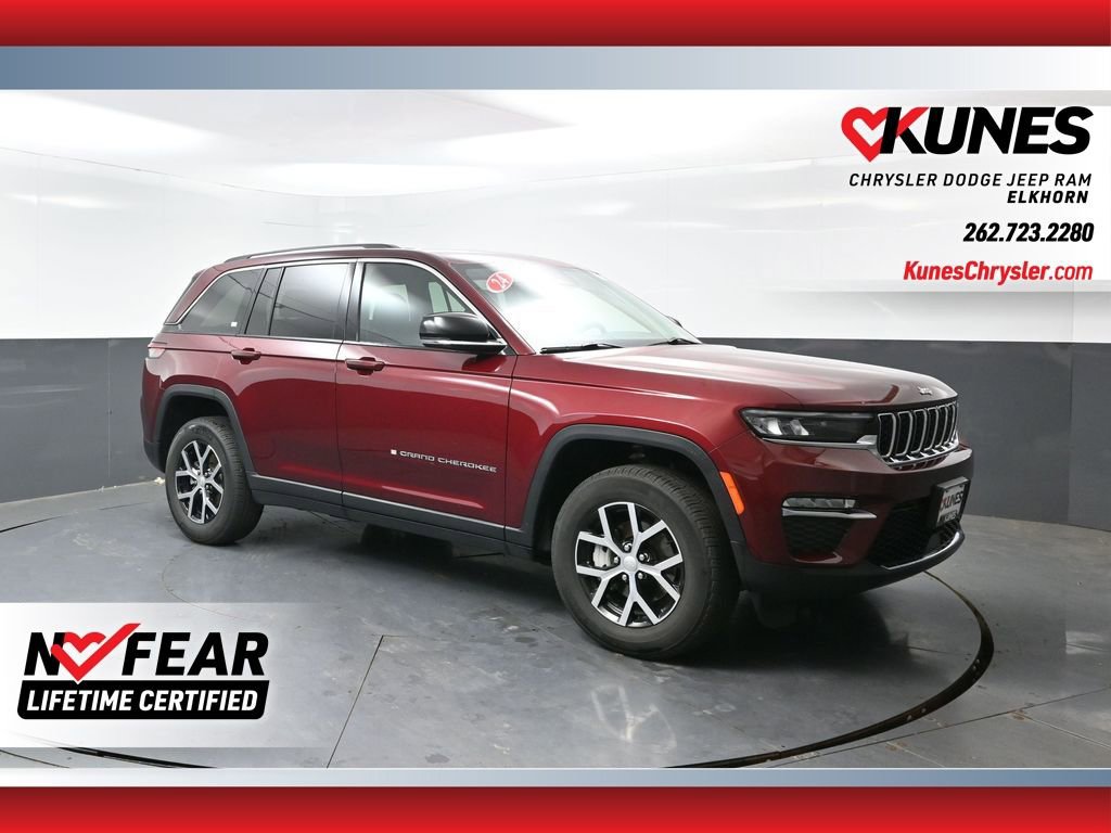 Used 2024 Jeep Grand Cherokee Limited AWD/4WD image 1