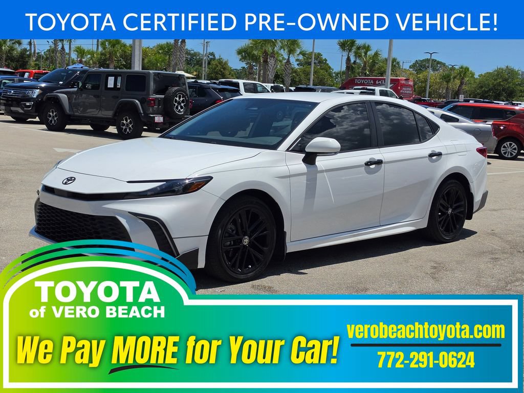 Used 2025 Toyota Camry SE w/ Convenience Package