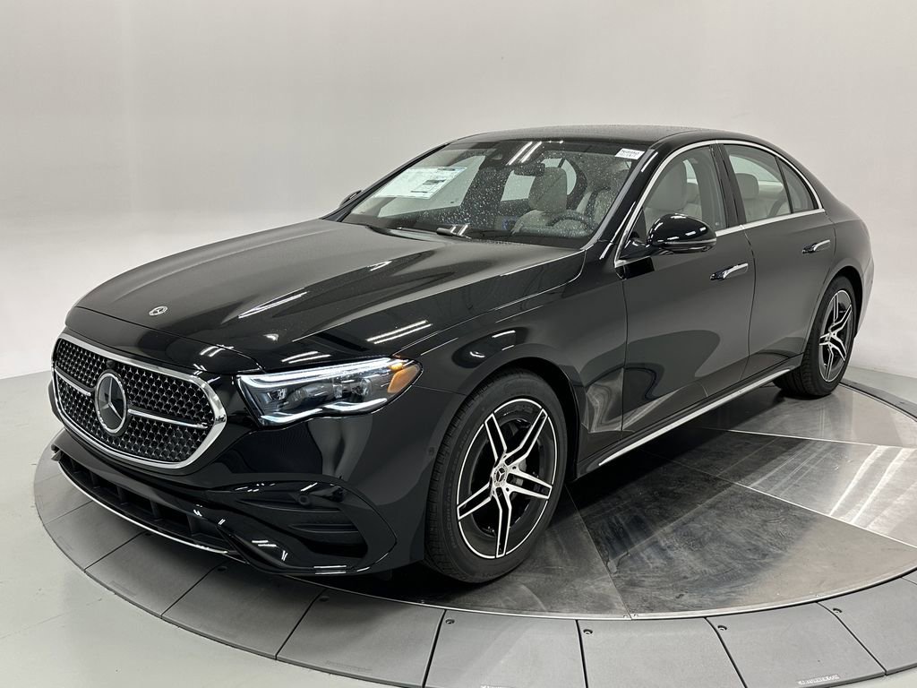 New 2026 Mercedes-Benz E 350 4MATIC Sedan image 3