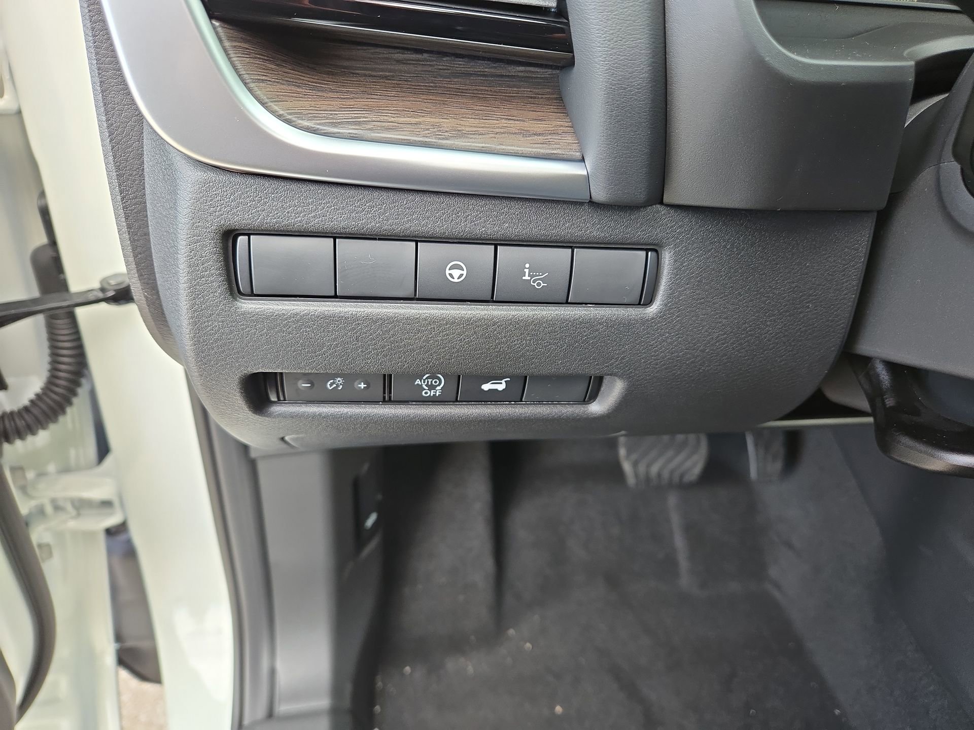 New 2026 Nissan Rogue Platinum w/ Platinum Premium Package AWD/4WD image 19