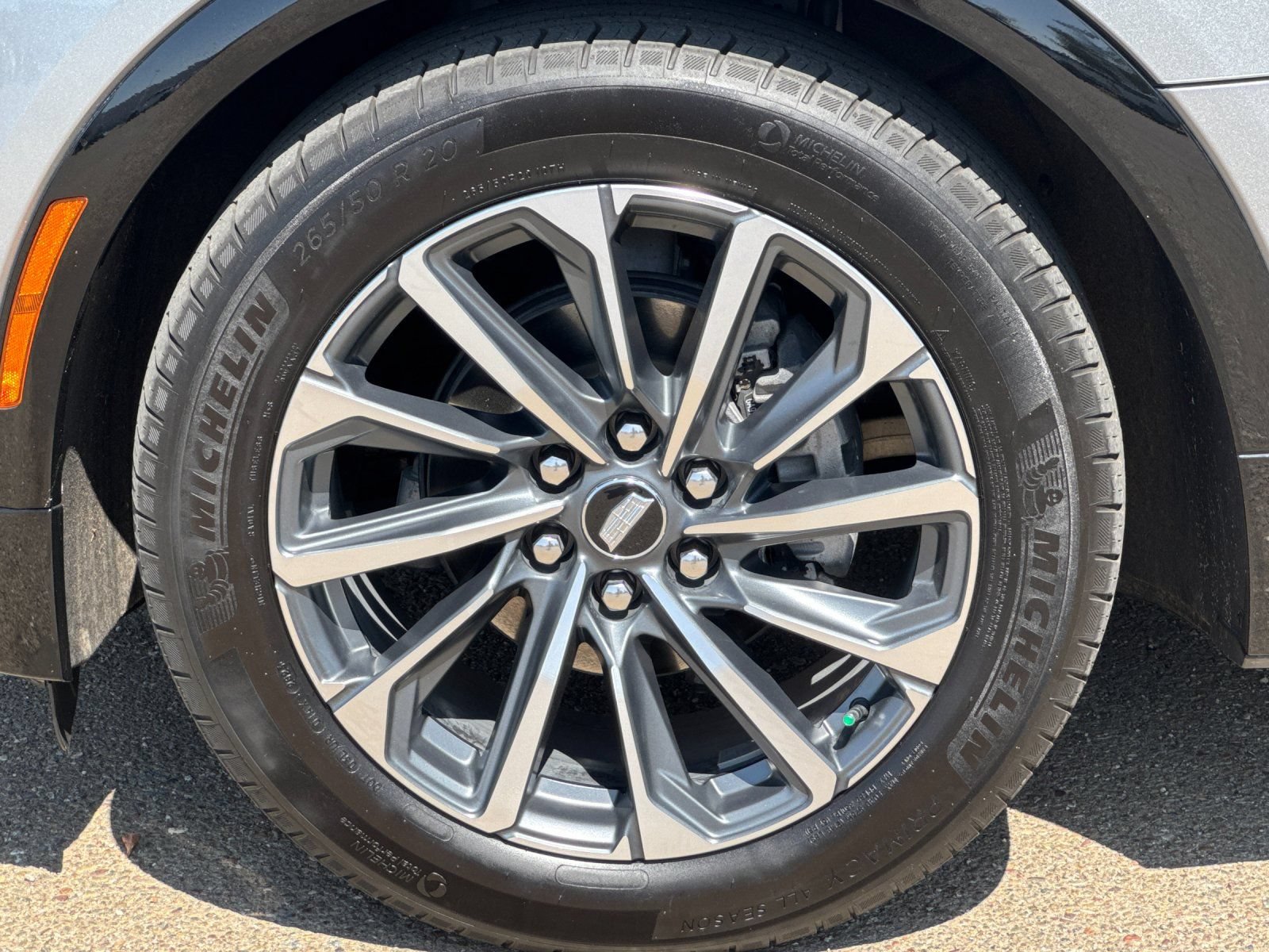 Used 2024 Cadillac Lyriq Sport RWD image 35
