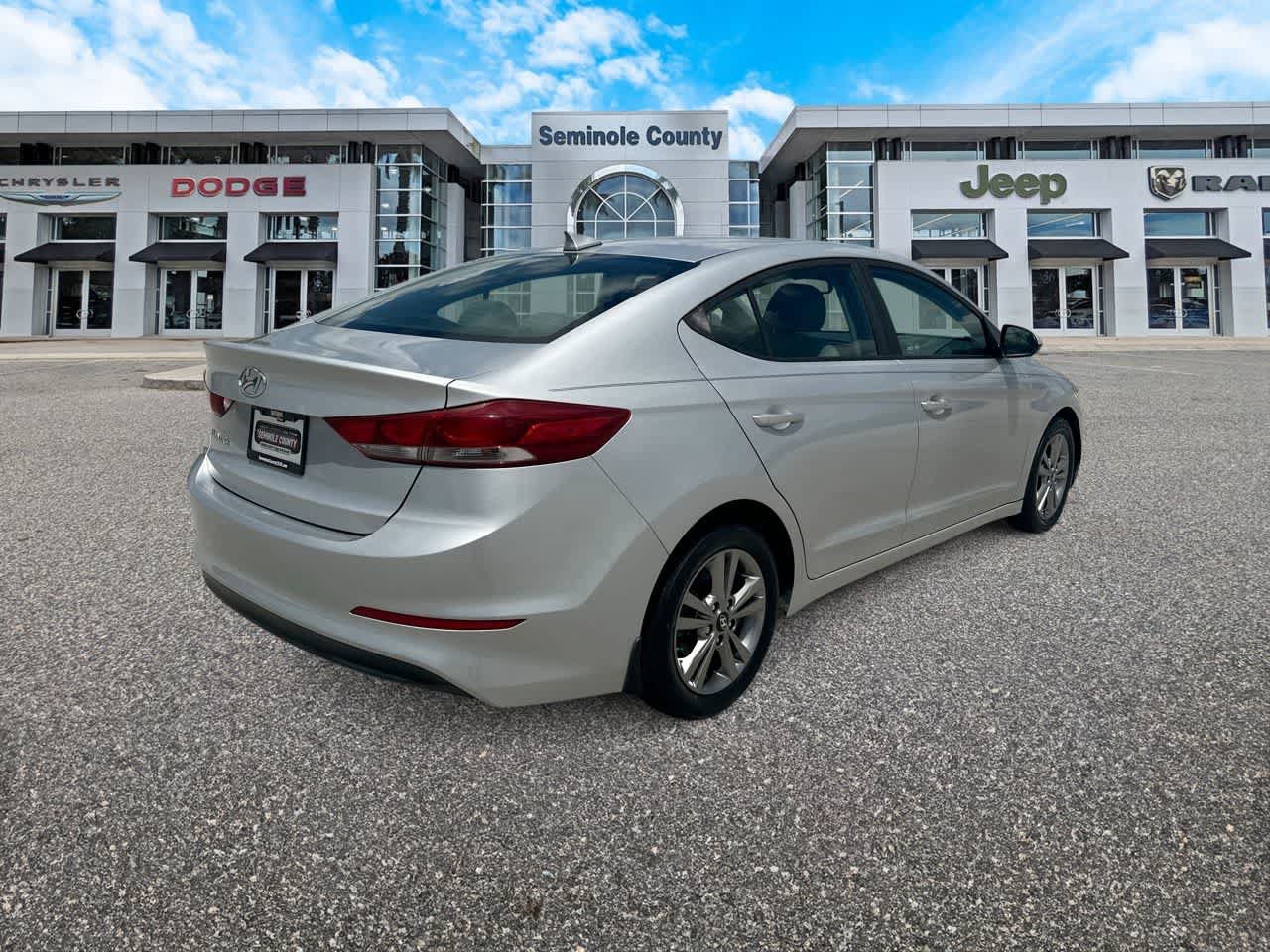 Used 2018 Hyundai Elantra SEL FWD image 8