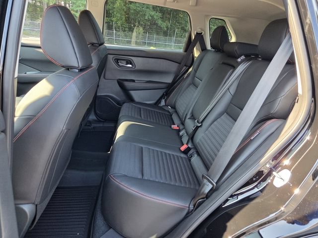 New 2026 Nissan Rogue SV AWD/4WD image 10