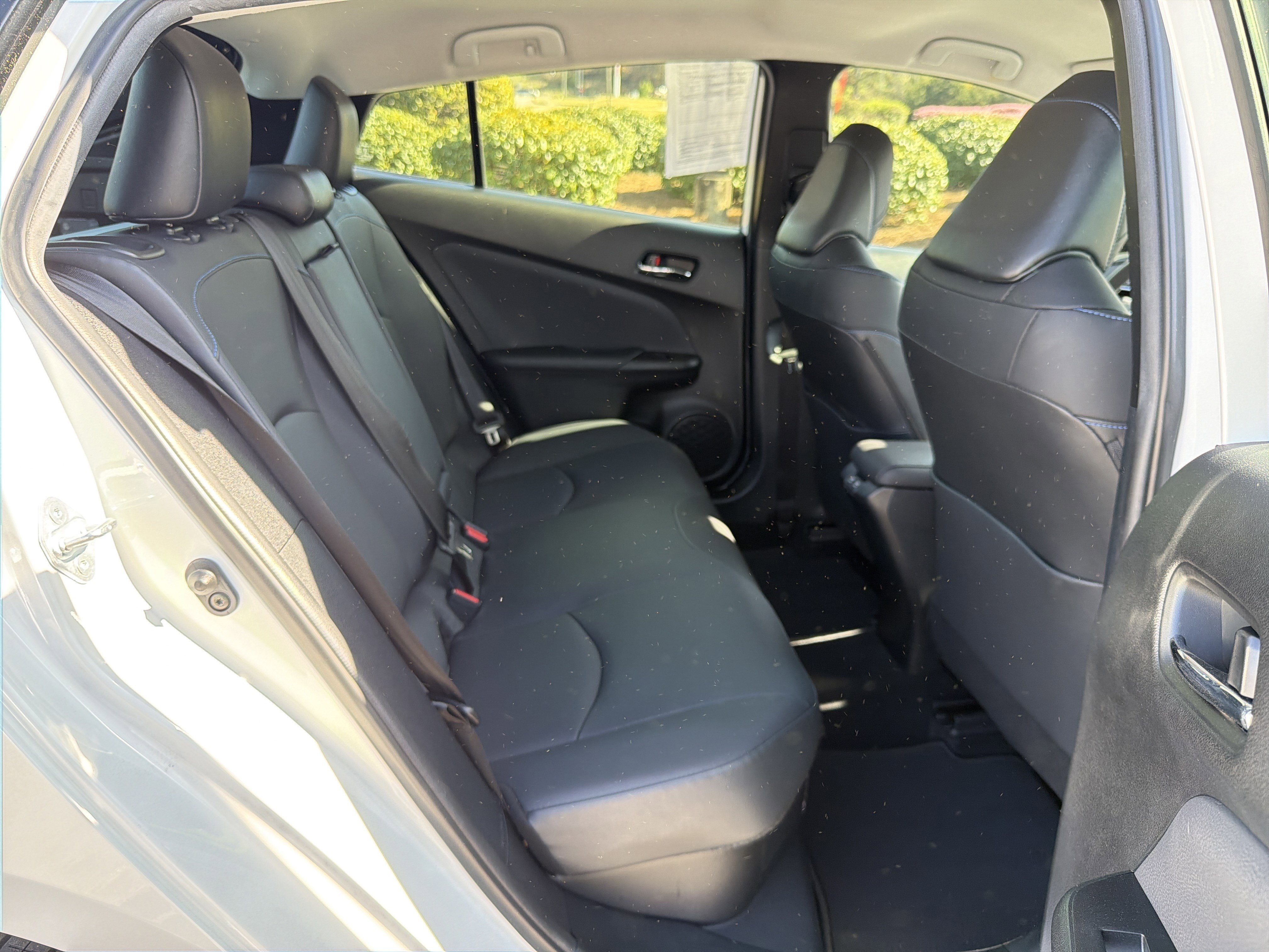 Certified 2022 Toyota Prius Limited image 27