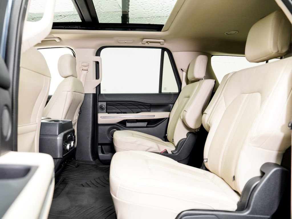 Used 2022 Ford Expedition Max Platinum image 23