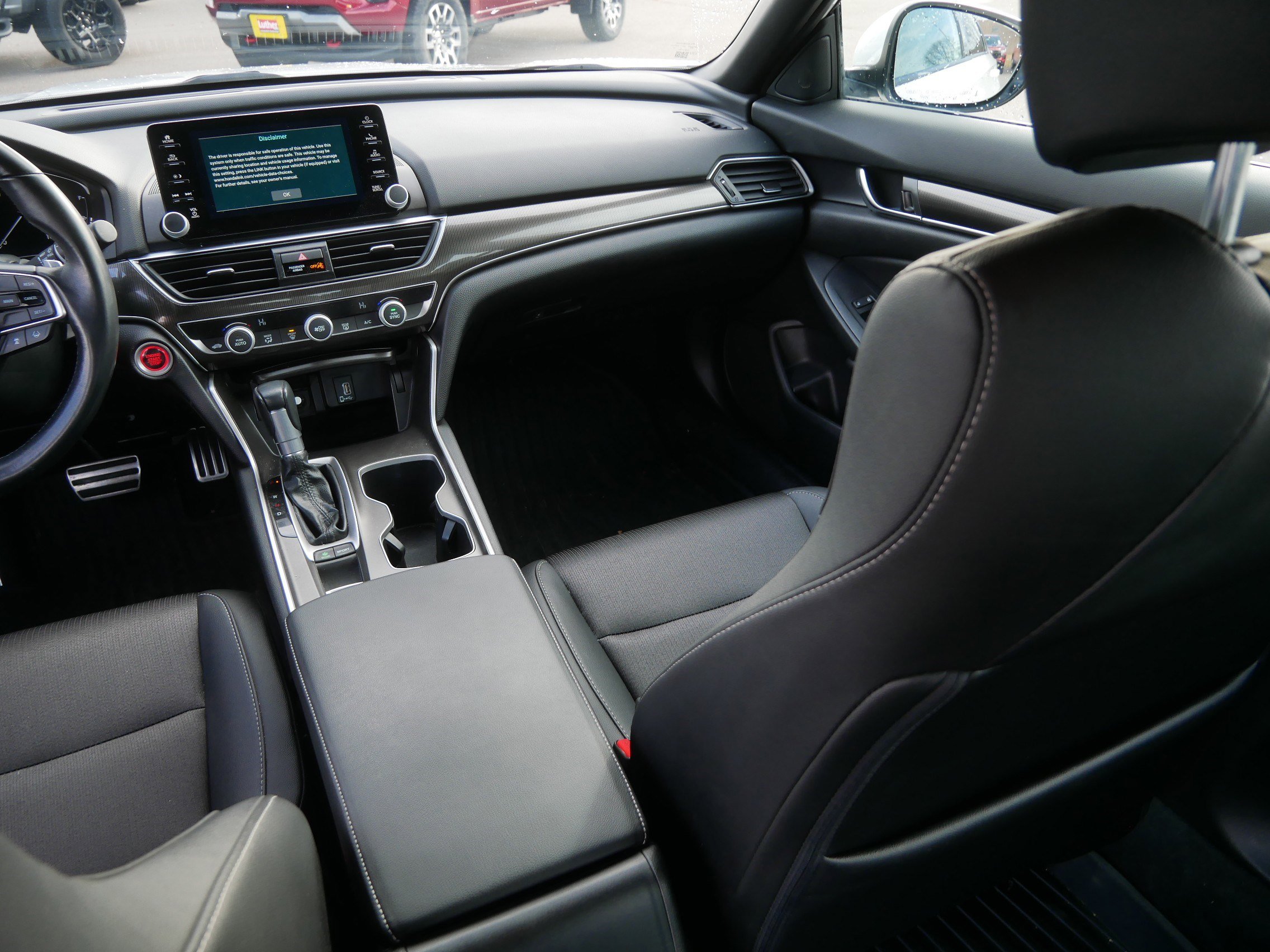 Used 2019 Honda Accord Sport image 9