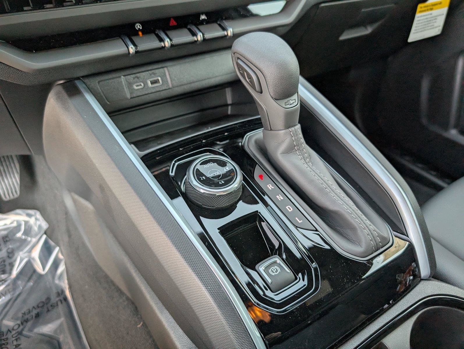 New 2026 Chevrolet Colorado Trail Boss AWD/4WD image 18