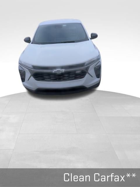 Used 2024 Chevrolet Trax RS w/ Driver Confidence Package image 9