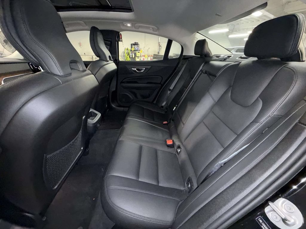Used 2025 Volvo S60 B5 Plus AWD/4WD image 18