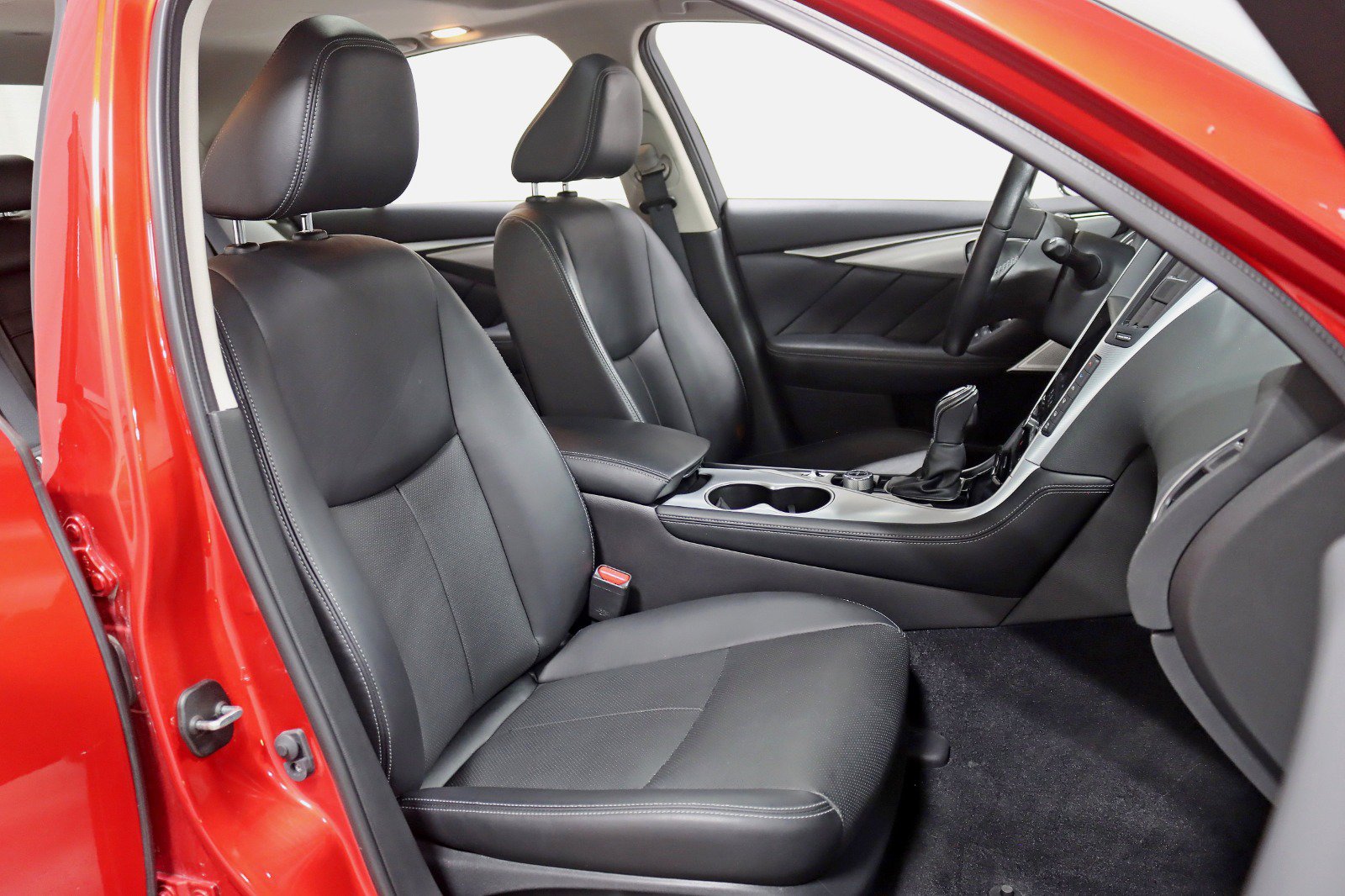 Used 2024 INFINITI Q50 Luxe AWD/4WD image 24