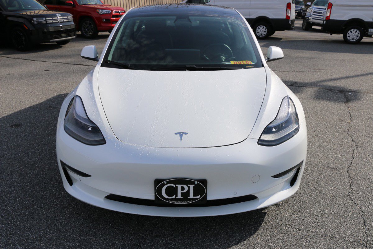 Used 2021 Tesla Model 3 Standard Range Plus image 11