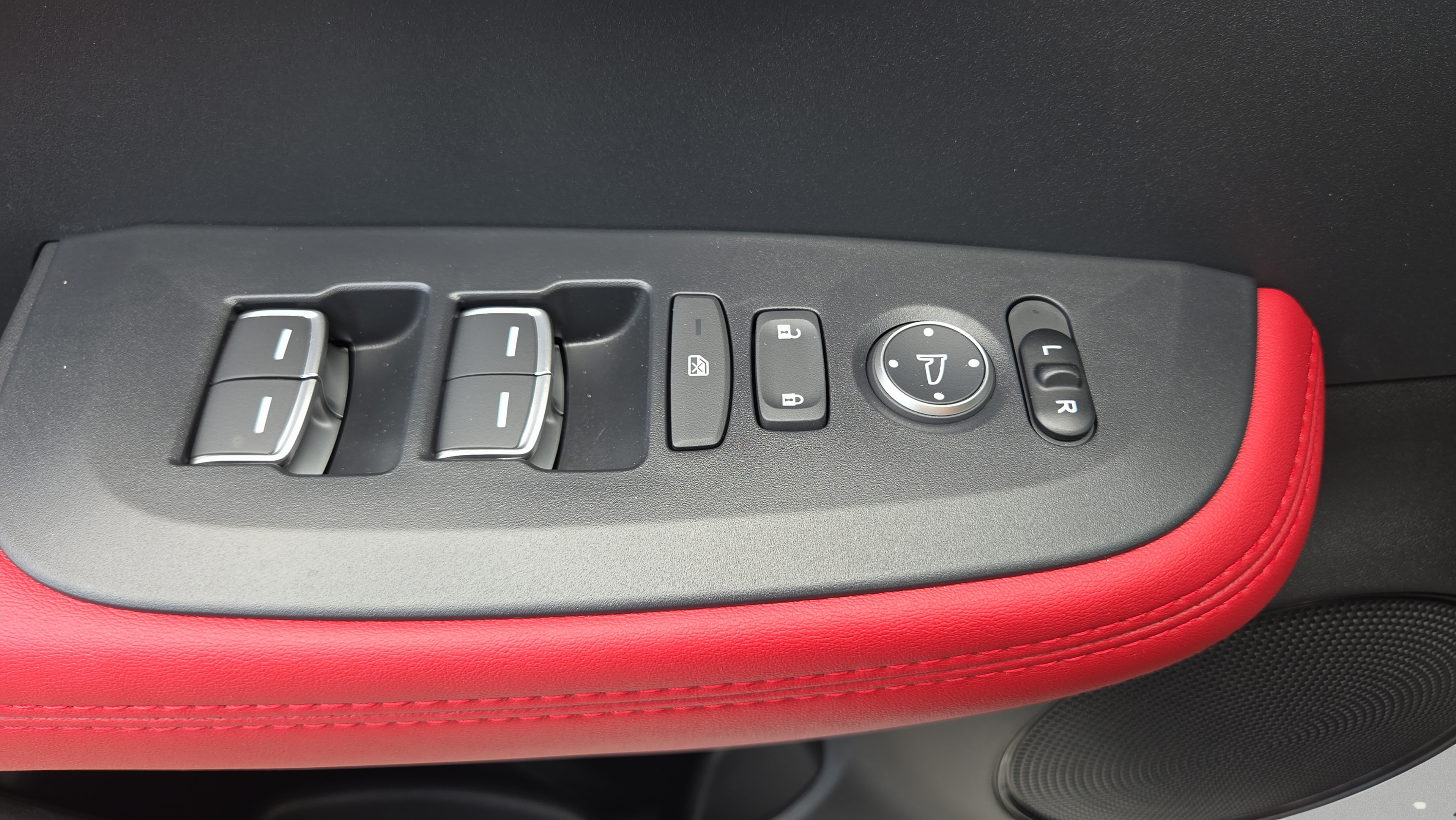 Certified 2026 Acura ADX A-Spec FWD image 33