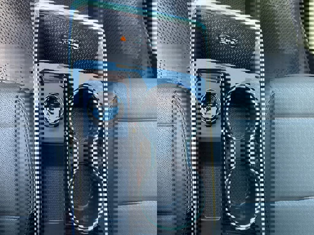 New 2026 Chevrolet Equinox LT w/ Convenience Package II FWD image 20