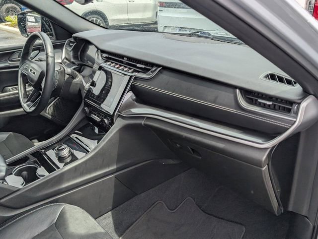 Used 2021 Jeep Grand Cherokee L Laredo AWD/4WD image 18