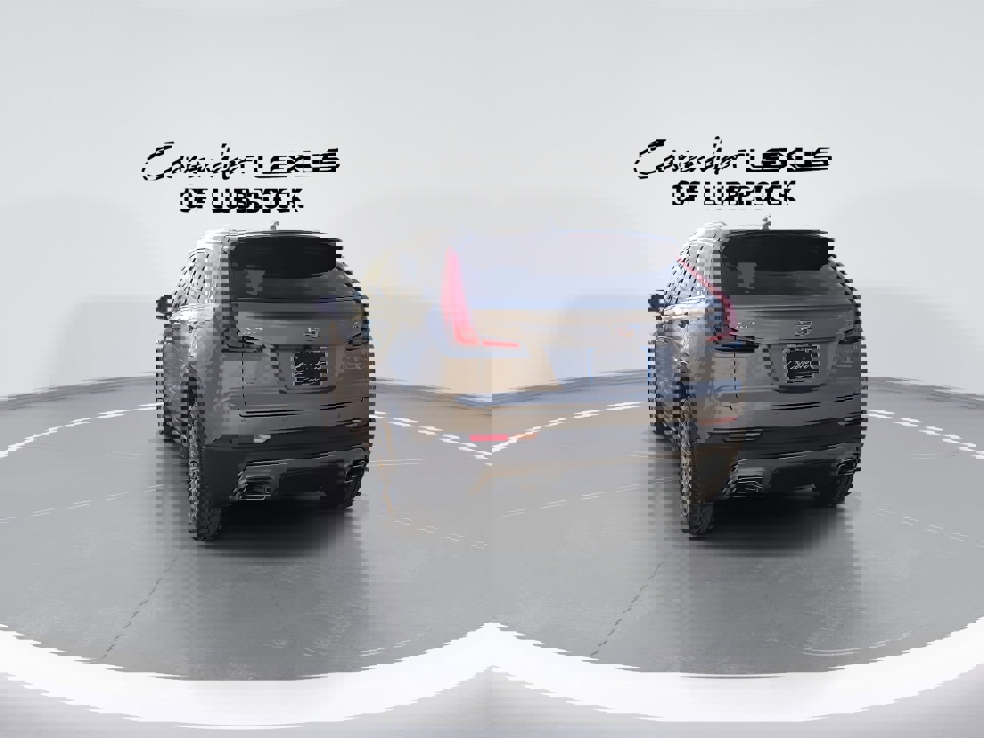 Used 2023 Cadillac XT4 Premium Luxury w/ Technology Package image 7