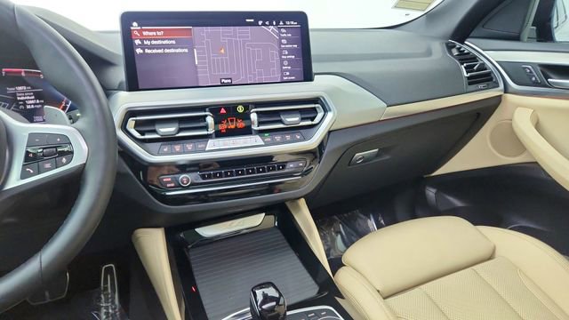 Used 2025 BMW X4 xDrive30i image 45