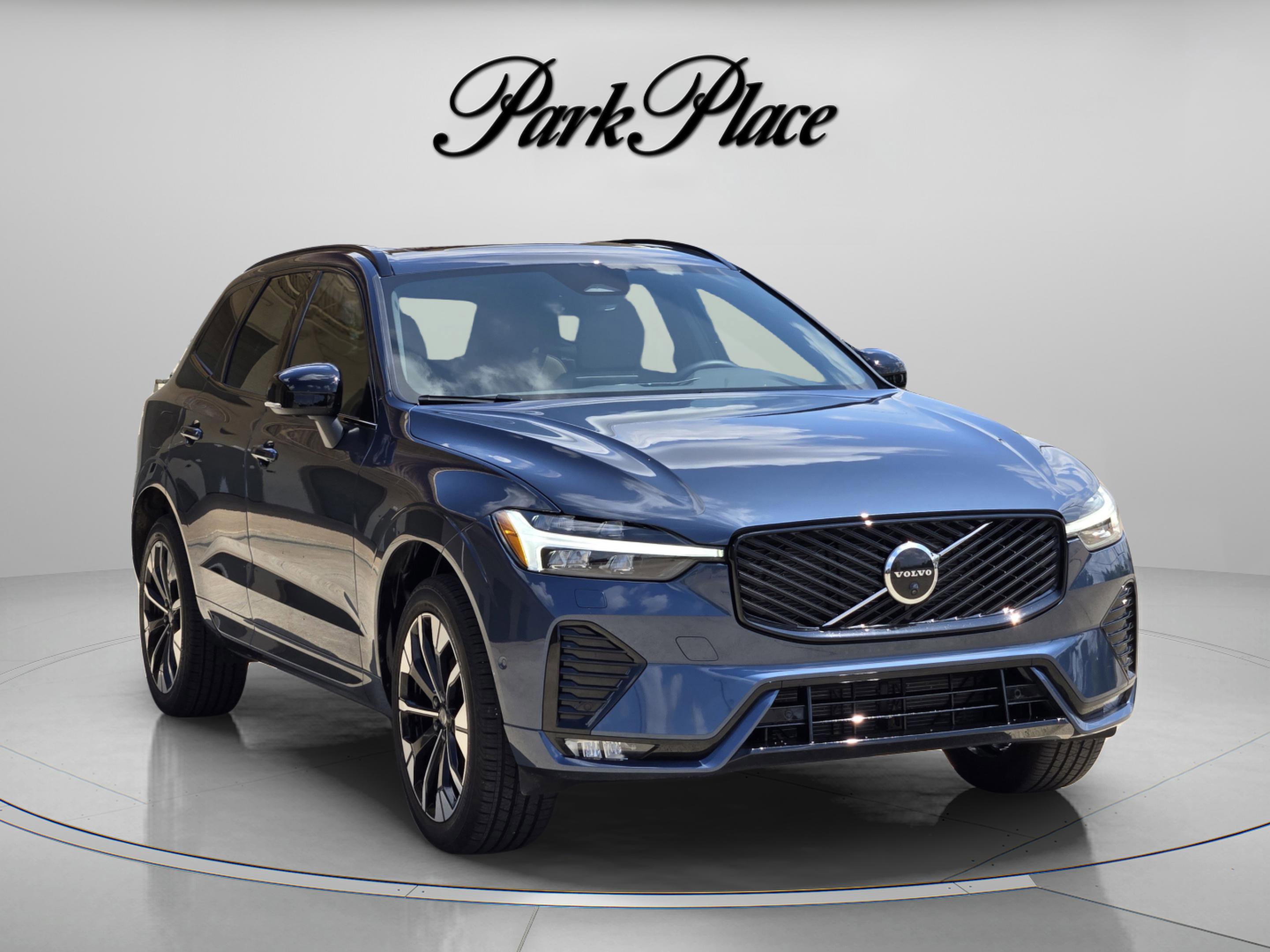 Used 2026 Volvo XC60 B5 Plus w/ Protection Package Premier AWD/4WD image 8