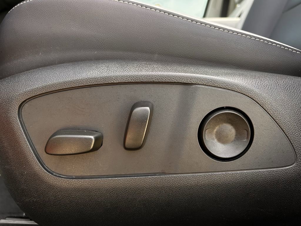 Used 2025 Honda Prologue Touring image 32