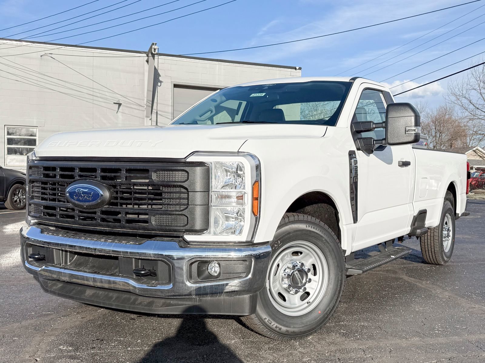 New 2025 Ford F250 XL w/ 360-Degree Camera Package