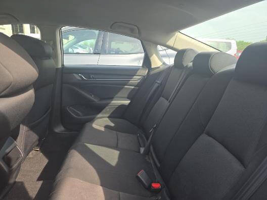 Used 2018 Honda Accord LX image 8