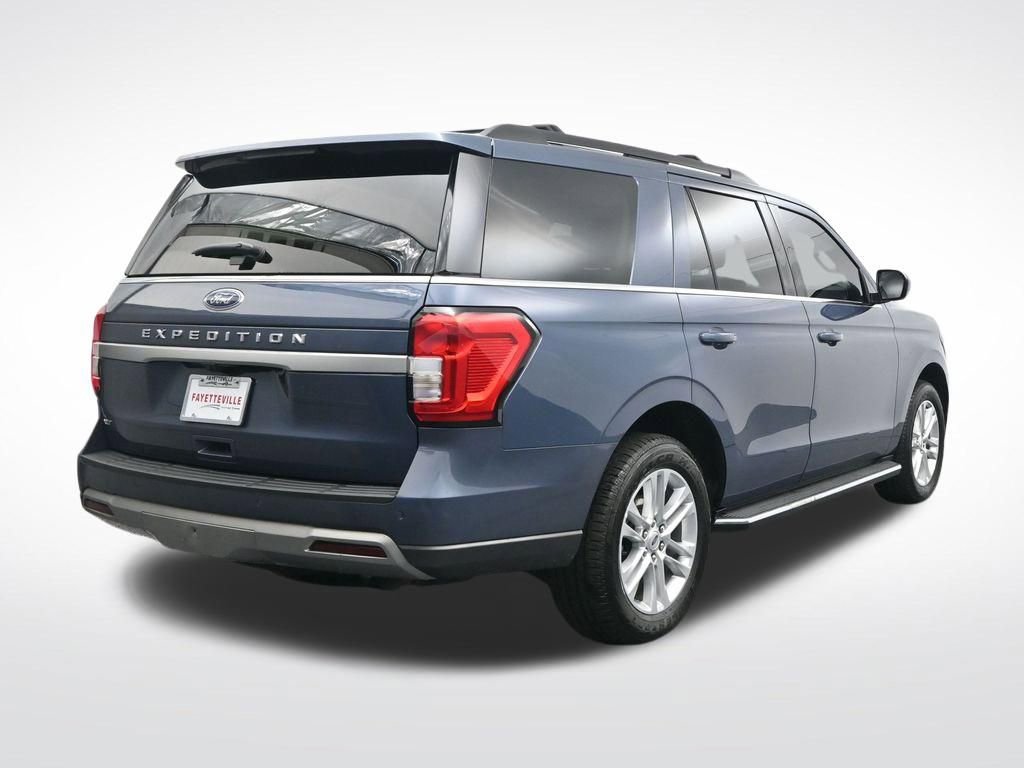 Used 2022 Ford Expedition XLT image 6