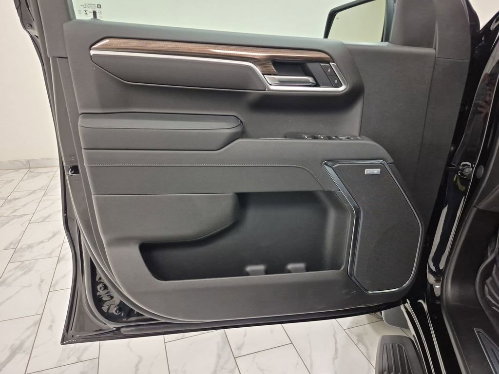 New 2026 Chevrolet Silverado 1500 LT Trail Boss w/ Safety Package image 23