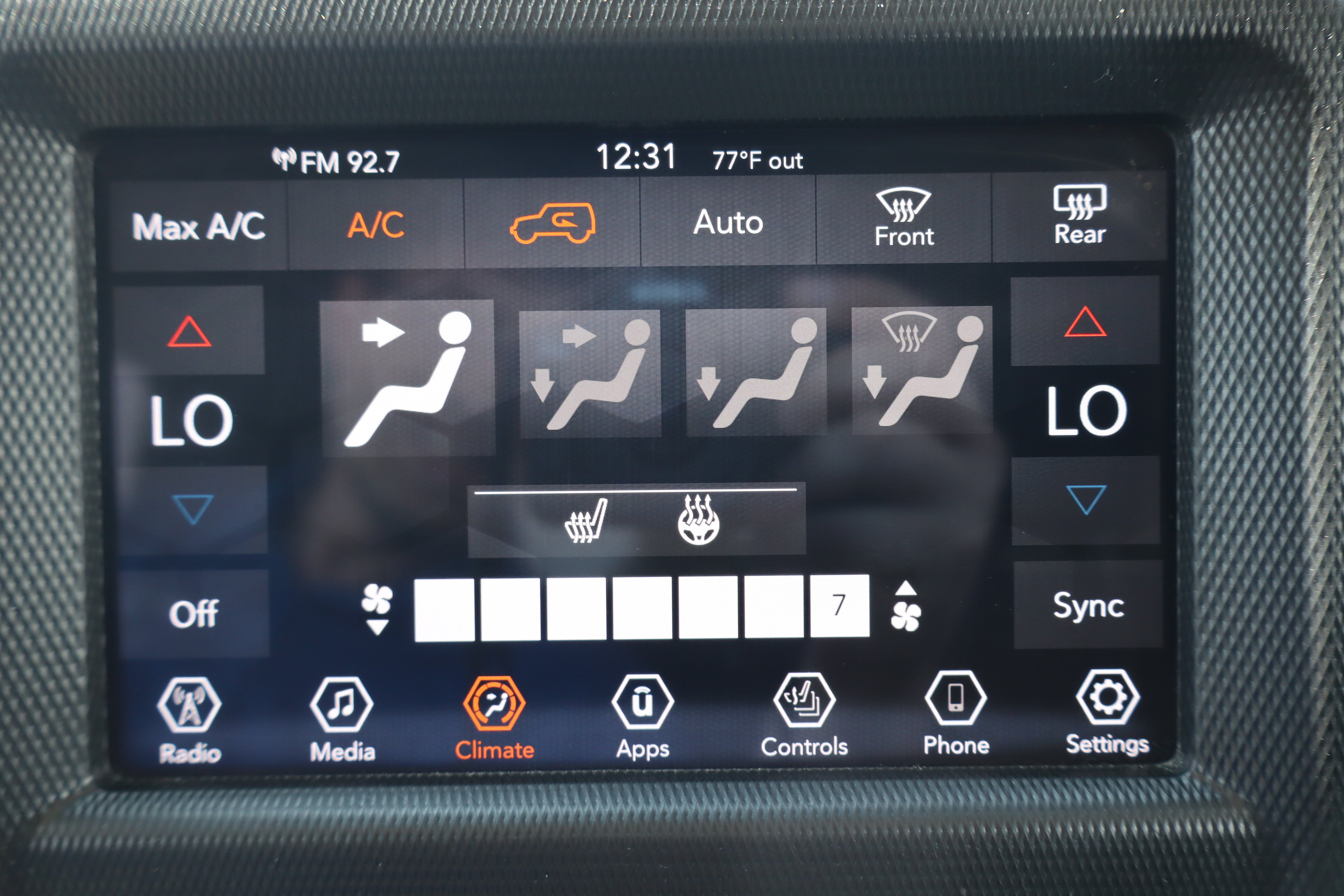 Used 2021 Jeep Wrangler Unlimited Sahara w/ LED Lighting Group AWD/4WD image 20