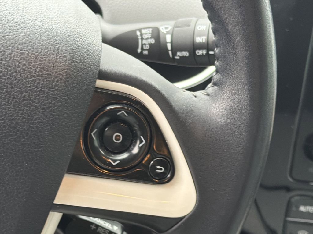 Used 2016 Toyota Prius Four image 26