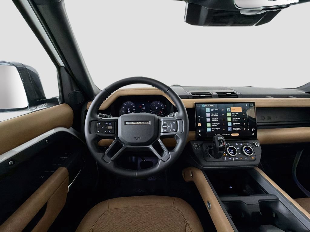 New 2026 Land Rover Defender 130 X-Dynamic SE AWD/4WD image 26