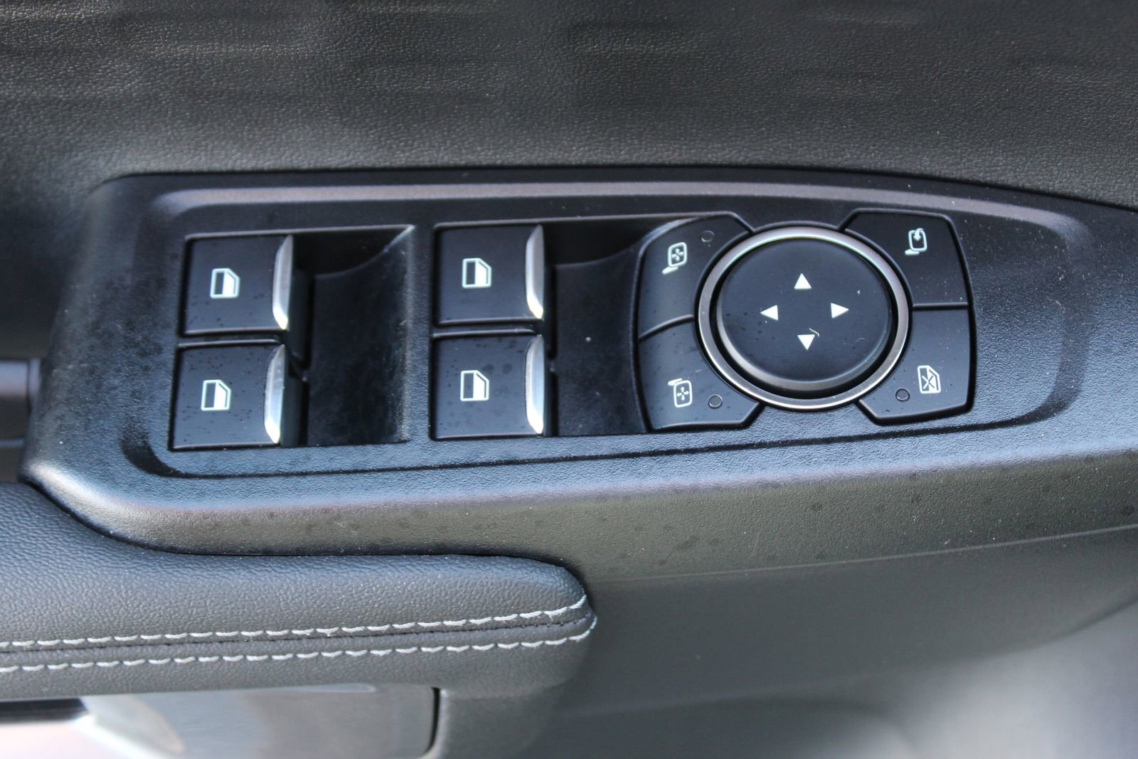 New 2025 Ford Ranger XLT w/ Equipment Group 301A High image 18