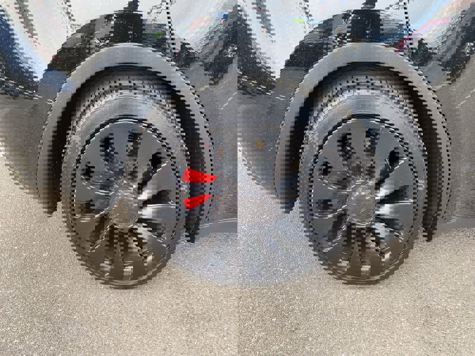 Used 2022 Tesla Model Y Performance image 5