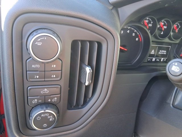 New 2026 Chevrolet Silverado 1500 Custom Trail Boss w/ Dark Appearance Package image 28