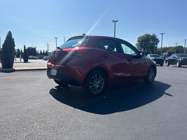Used 2020 Toyota Yaris LE FWD image 7