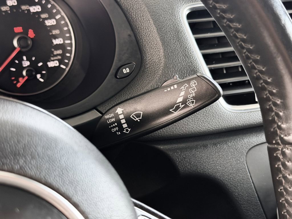 Used 2018 Audi Q3 2.0T Premium Plus w/ Premium Plus Package image 16