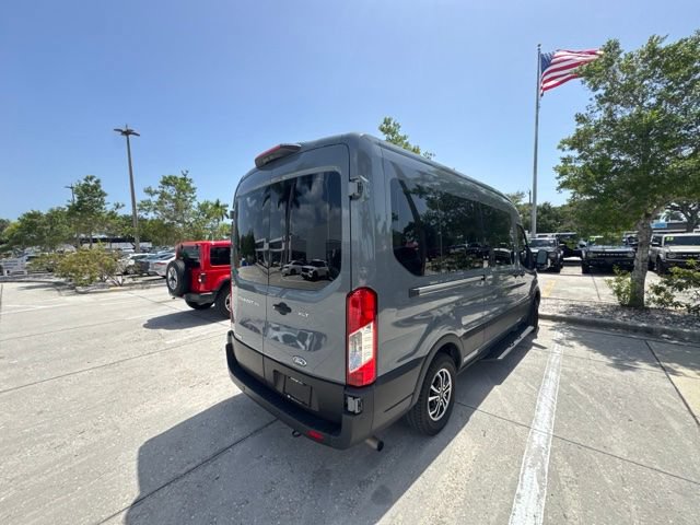 Used 2023 Ford Transit 350 XLT RWD image 2