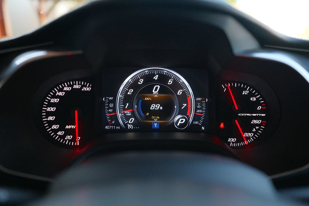 Used 2017 Chevrolet Corvette Grand Sport RWD image 14
