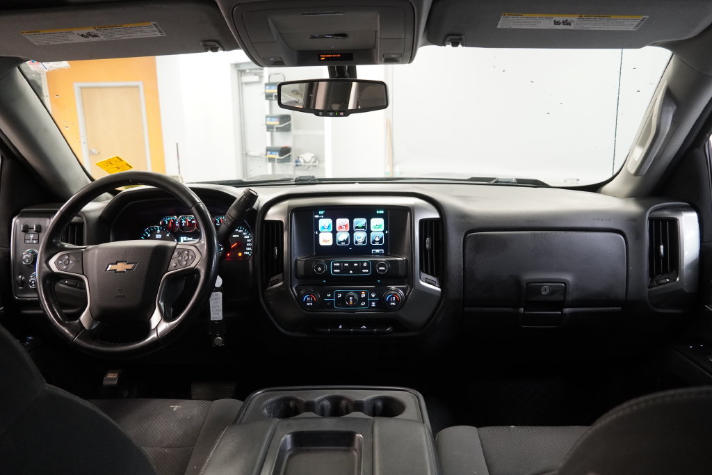 Used 2019 Chevrolet Silverado 1500 LT w/ All Star Edition AWD/4WD image 18
