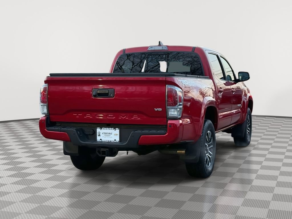 Used 2020 Toyota Tacoma TRD Sport w/ TRD Premium Sport Package AWD/4WD image 3