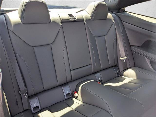 Used 2025 BMW 430i Coupe w/ Convenience Package RWD image 19
