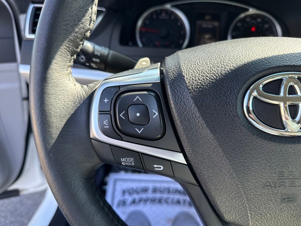 Used 2017 Toyota Camry SE image 20
